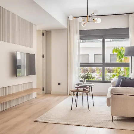 Modern With Swimming Pool- 2Bd 2Bth- Triana Apartment Seville Exterior photo